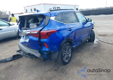 2023 Kia Seltos S z USA, uszkodzony, nr VIN KNDEUCAA4P7402480